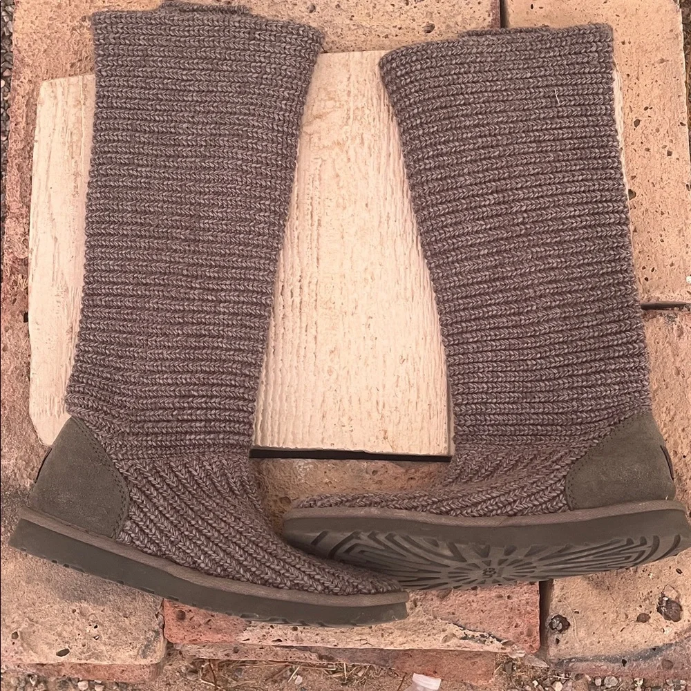 UGG authentic australia